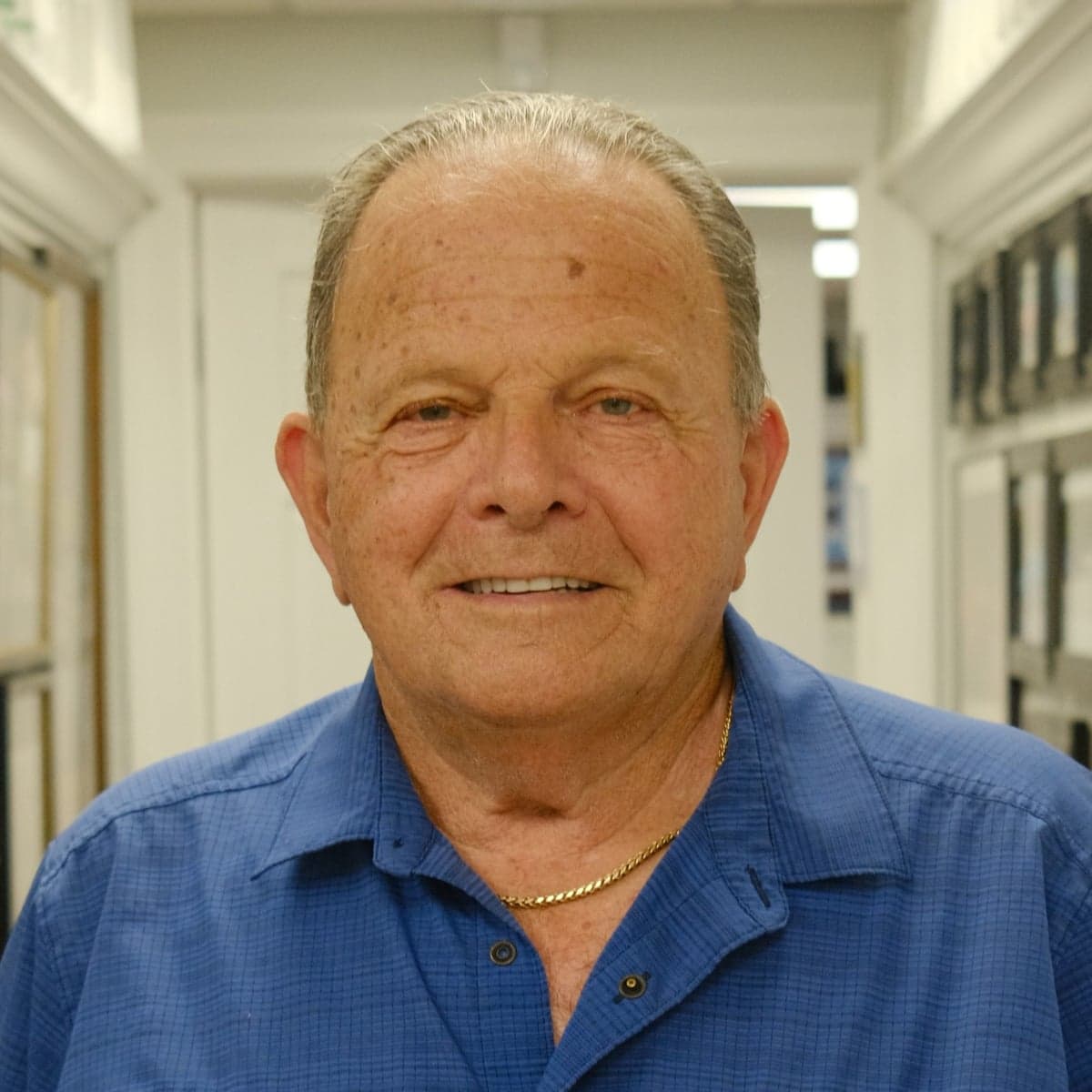 Bob, Facilities